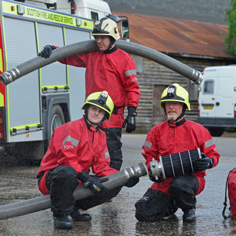 Kombinezon przeciwpowodziowy IONIC Flood Suit